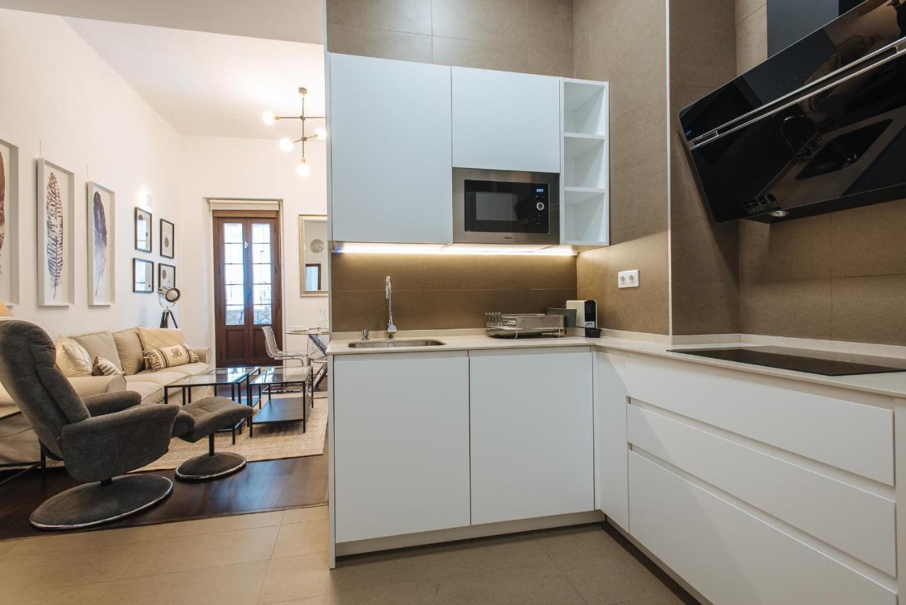 Apartamento Puerta Real - Free Parking Siviglia Esterno foto