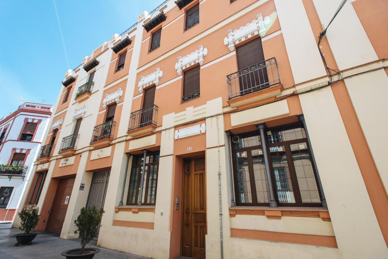 Apartamento Puerta Real - Free Parking Siviglia Esterno foto