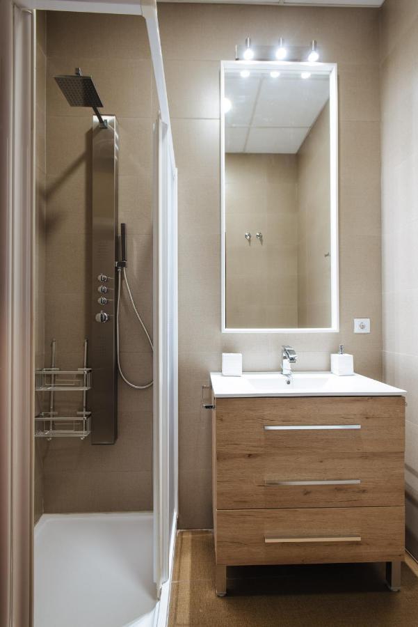 Apartamento Puerta Real - Free Parking Siviglia Esterno foto