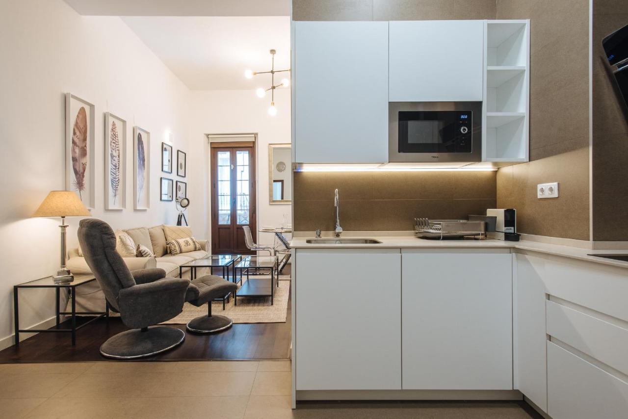 Apartamento Puerta Real - Free Parking Siviglia Esterno foto